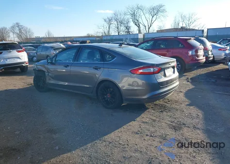 2013 Ford Fusion Se from USA, damaged, VIN 3FA6P0HR1DR317578